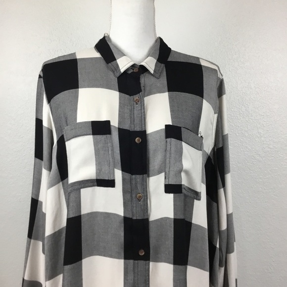 Old Navy Dresses & Skirts - Old navy black & white plaid flannel shirt dress size XL tall